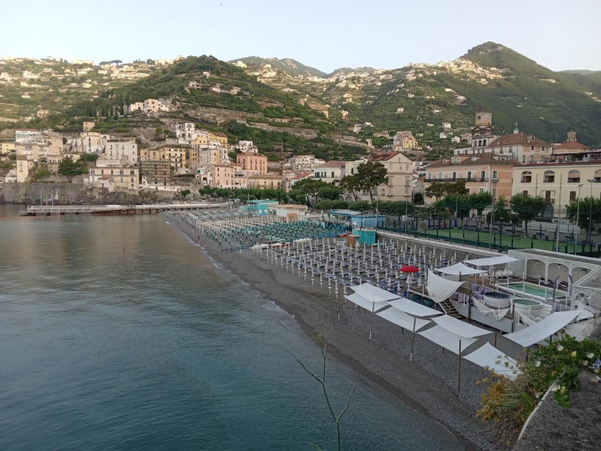 فيلا Takeamalficoast Minori Center المظهر الخارجي الصورة